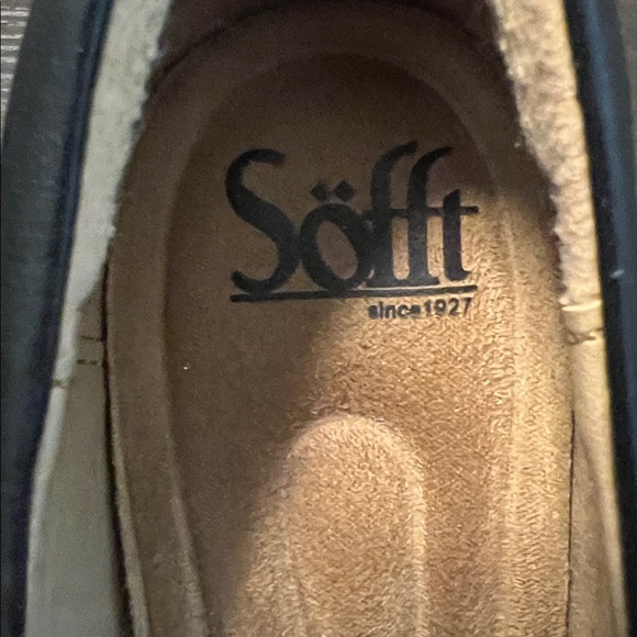 Sofft Black Leather Comfort Round Toe Heels Pumps 8M - Picture 2 of 8